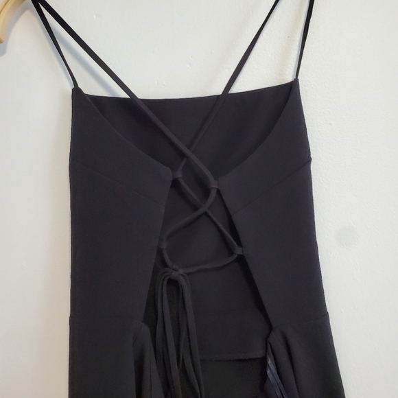 Dynamite cross back midi dress - Picture 10 of 11